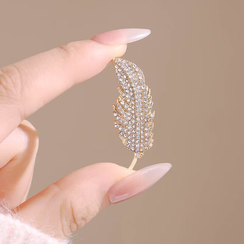 Light Luxury Style Full Diamon - Travel Accessories Luxury review and price