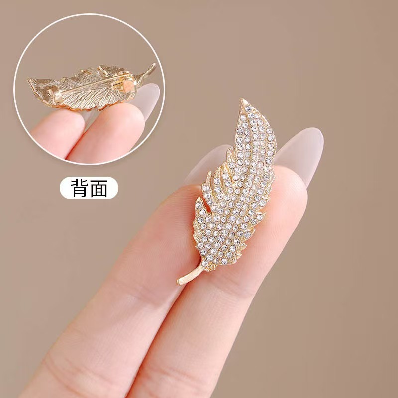 Light Luxury Style Full Diamon - Travel Accessories Luxury review and price