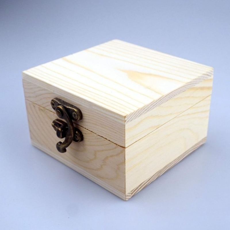 Wooden Watch Storage Box Porta - Travel.Accessories News review and price