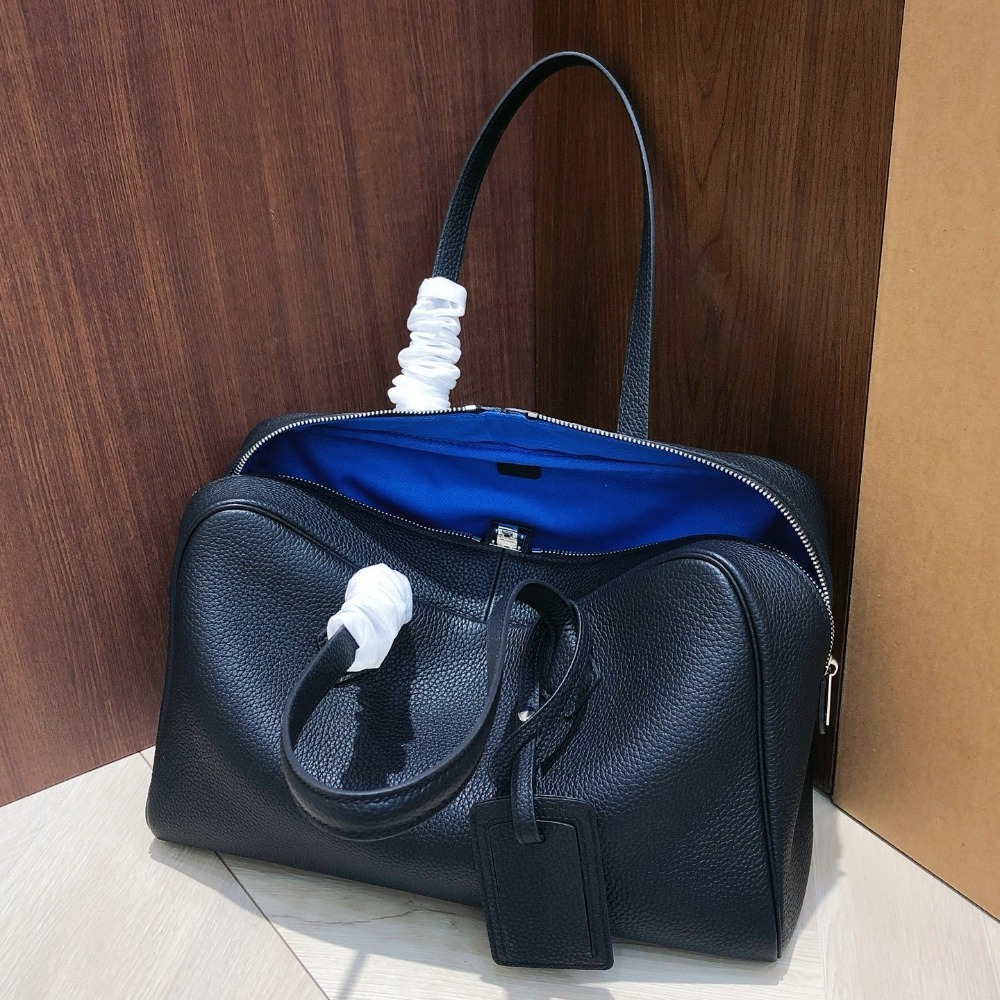 Light Luxury High-quality Firs - Travel Accessories Luxury review and price