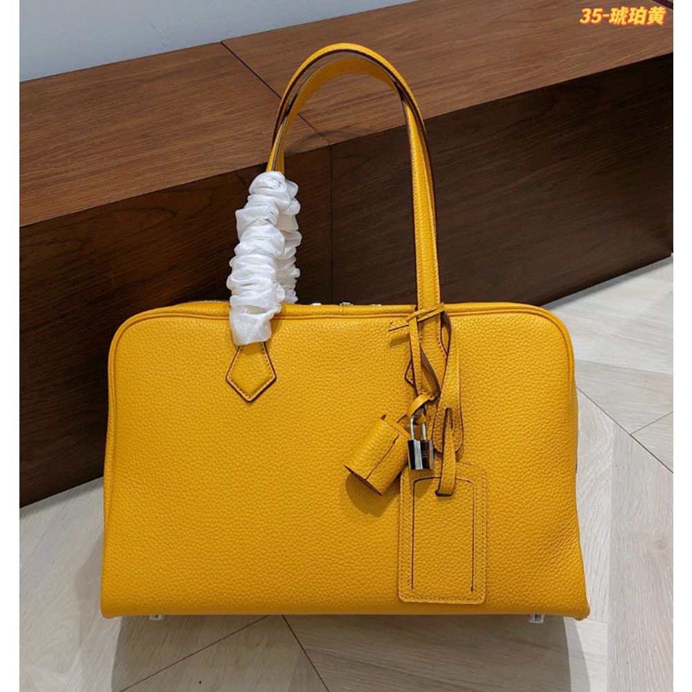 Light Luxury High-quality Firs - Travel Accessories Luxury review and price