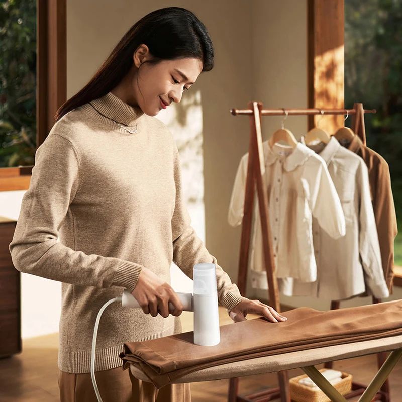 Xiaomi MIJIA Handheld Garment  - Portable Steamer Clothes review and price